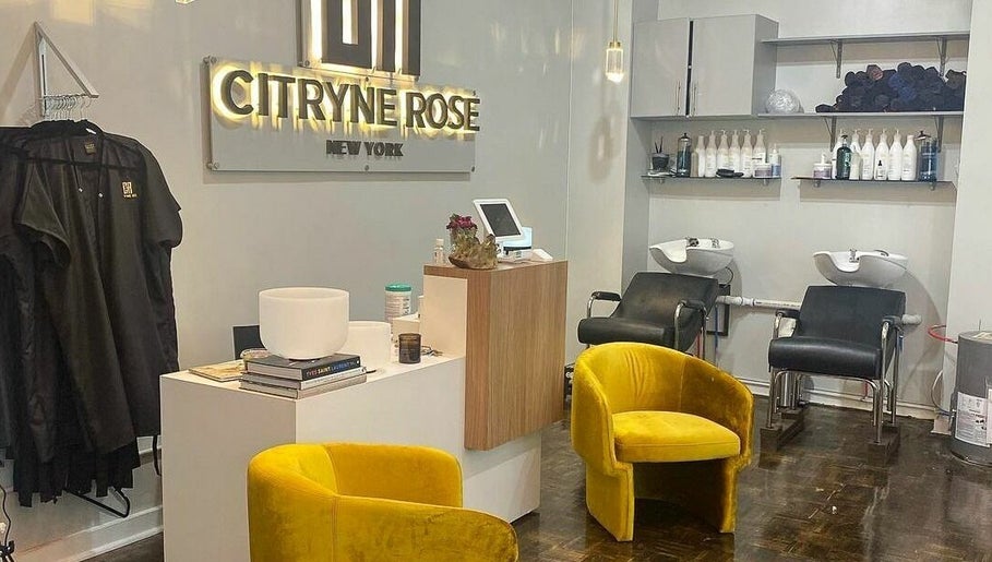 Citryne Rose New York image 1