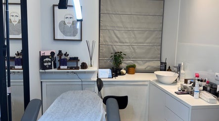 Grožio kabinetas Hd Brows Elinga su elegantiškais dekoro elementais, Vilnius, Vilniaus Apskritis, LT.