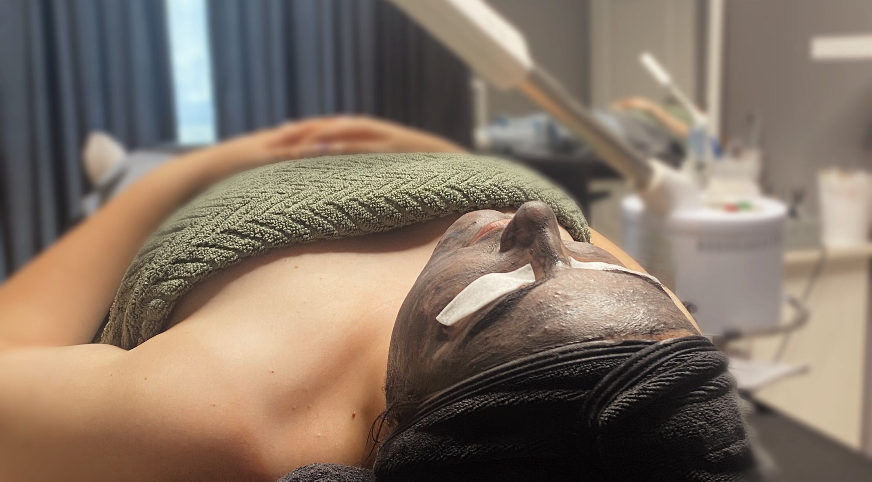 Facial treatment at Relax Rejuvenate Refresh in Boksburg, Gauteng, ZA. Experience soothing skin care.