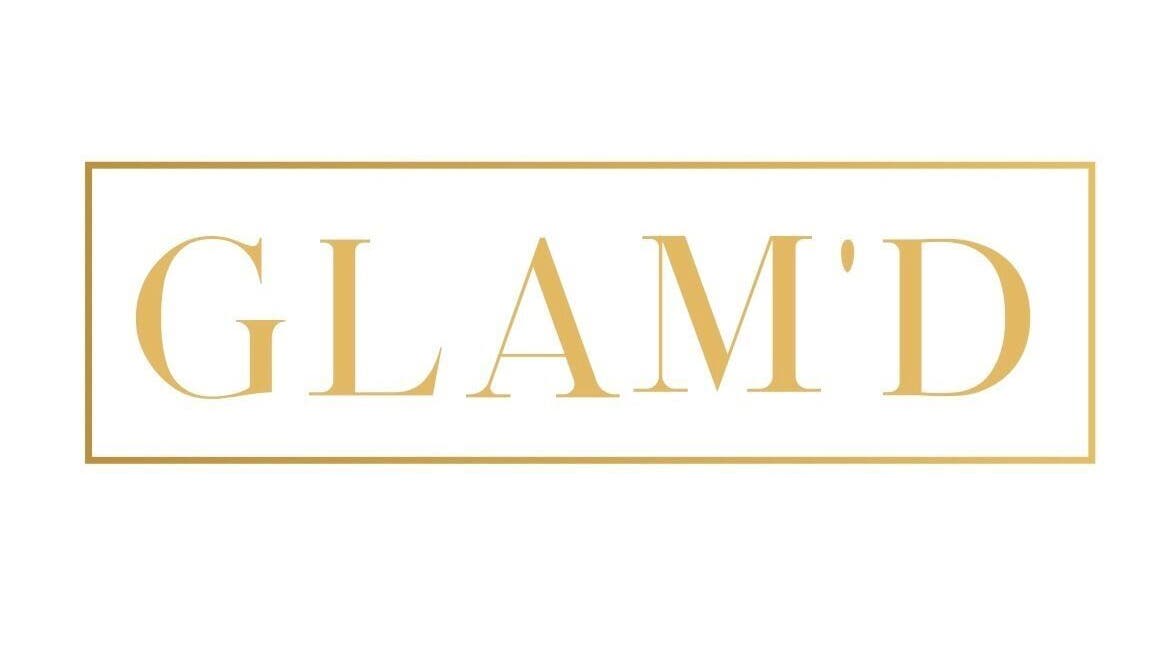 Elegant Glam’d by Sisanda logo set in gold, representing the beauty venue in Rushden, England, GB.