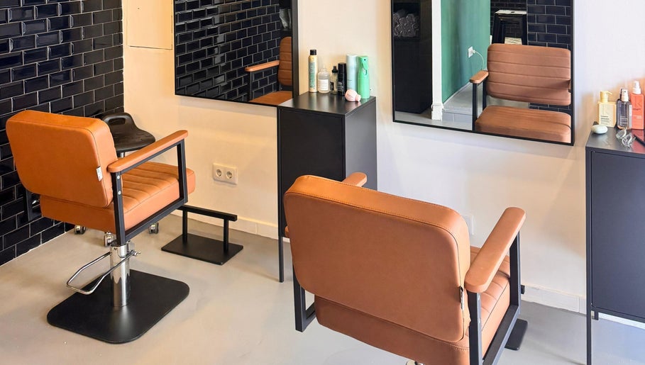 Rhamus Hair Saldanha, bilde 1