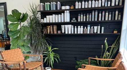 hình ảnh 2 của Essentials Salon