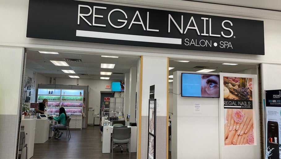 Regal Nails Salon & Spa Glenmont slika 1