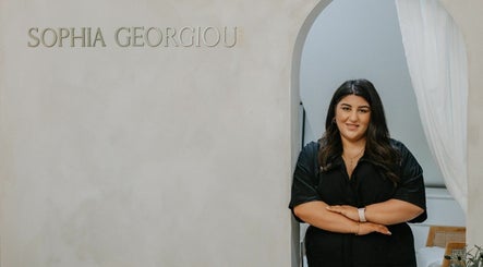 Sophia Georgiou Salon 3paveikslėlis