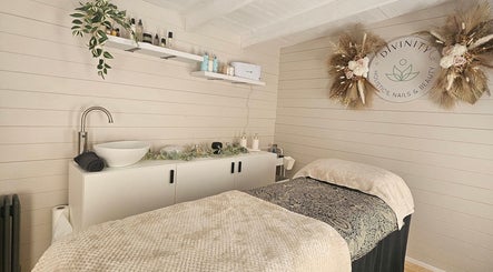 Divinity - Holistic & Beauty Therapy (Home Based)