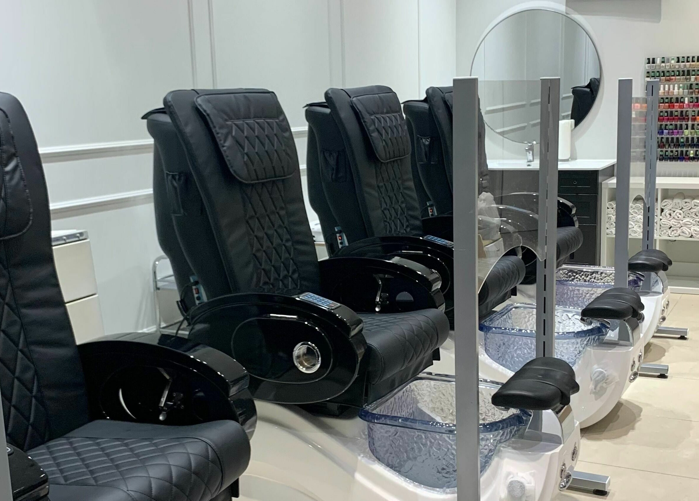 Luxurious pedicure chairs at Nails For You Erin Mills in Mississauga, Ontario, CA. Perfect for relaxation.