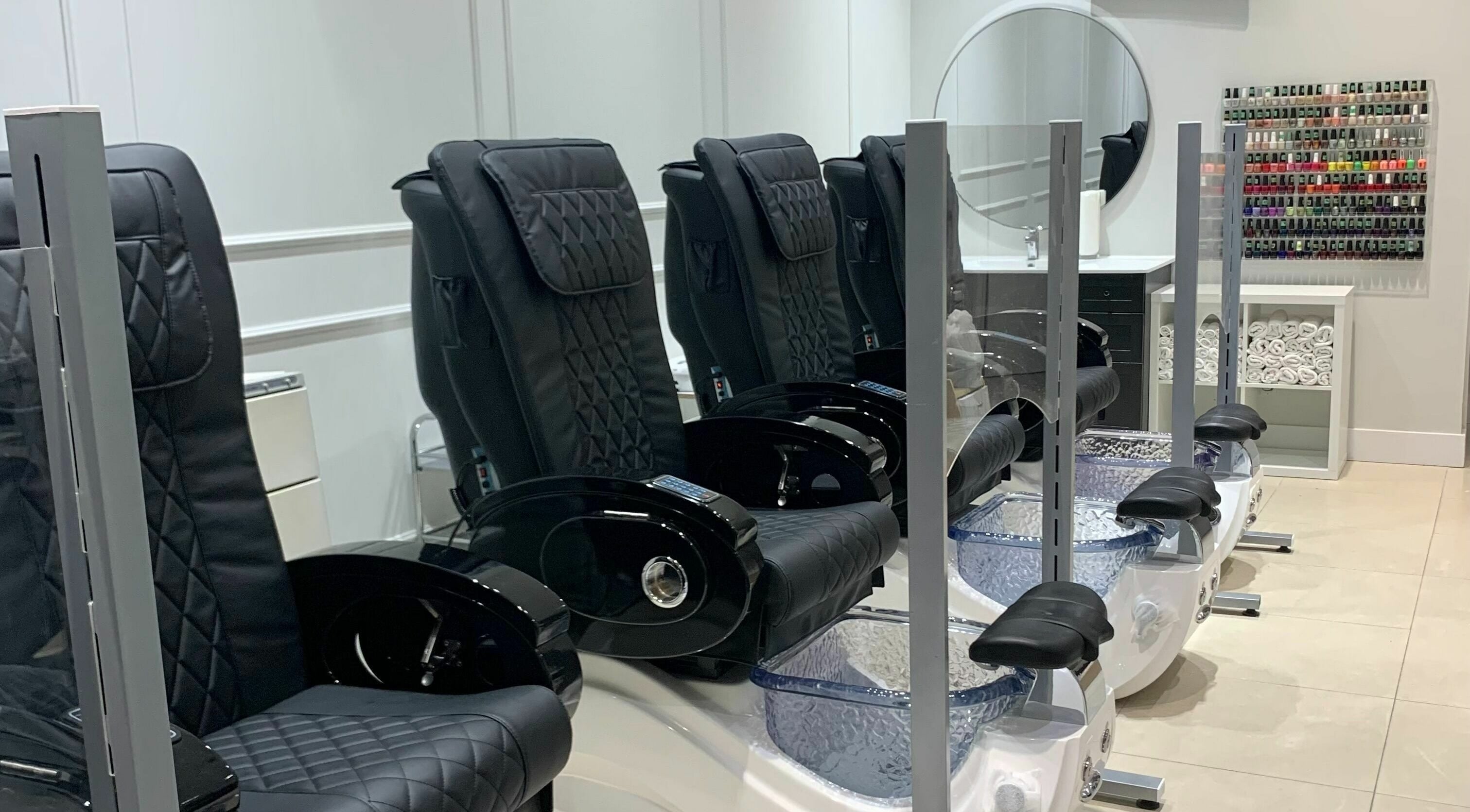 Luxurious pedicure chairs at Nails For You Erin Mills in Mississauga, Ontario, CA. Perfect for relaxation.