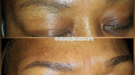 Brow enhancement at Shavy's Beauty Care, Kingston, St. Andrew Parish, JM; before and after care results.