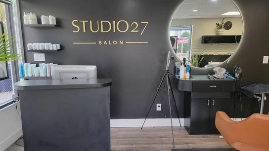 Studio 27 Salon