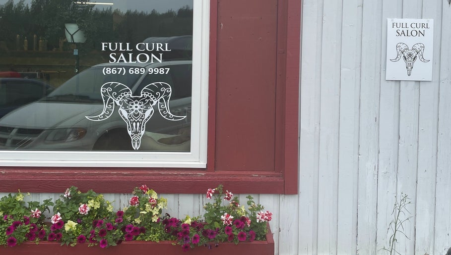 Full Curl Salon, bilde 1