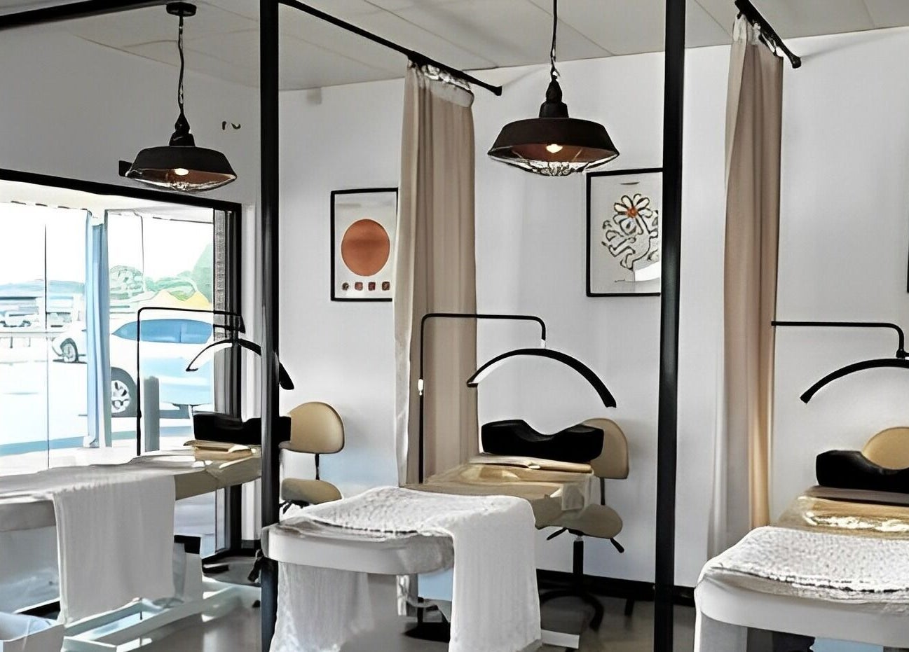 Peaceful treatment room at All-Eyes Beauty, Falcon, Western Australia featuring elegant decor and relaxing ambiance.