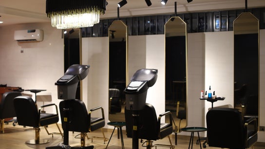 VstylesHair & Beauty Studio