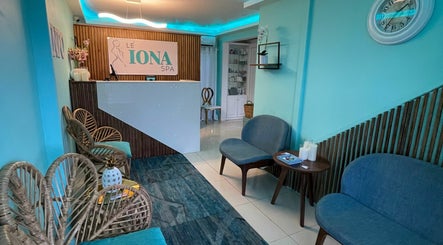 Le Iona Spa - Ocean village, Ocean Village Shopping Centre Shop #5 ...