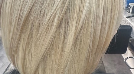 GB Hair image 2