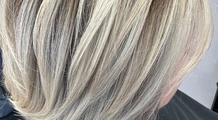 GB Hair image 3