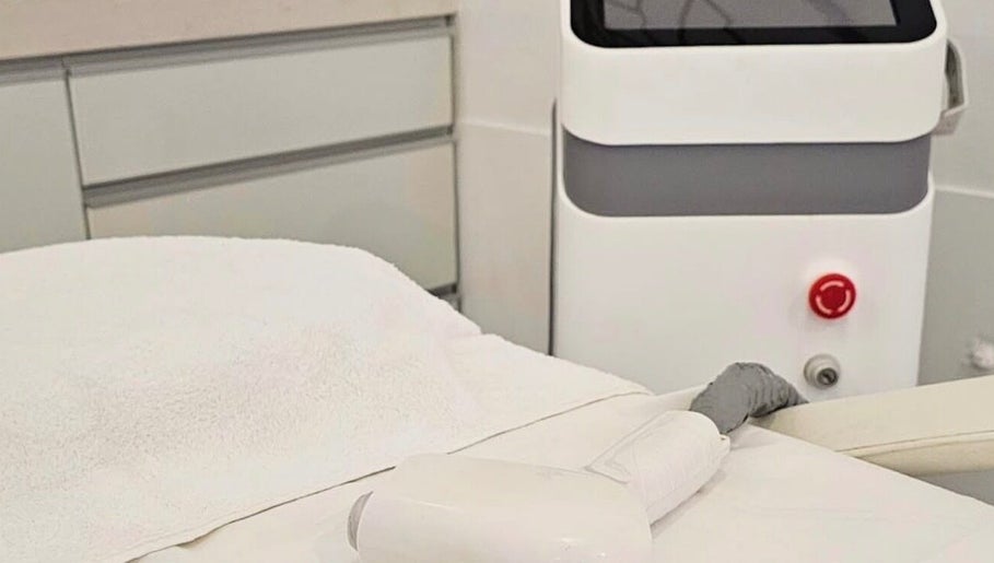 Serene treatment room with modern equipment at Lux Beauty Clinic Suriname, Paramaribo, Paramaribo, SR.