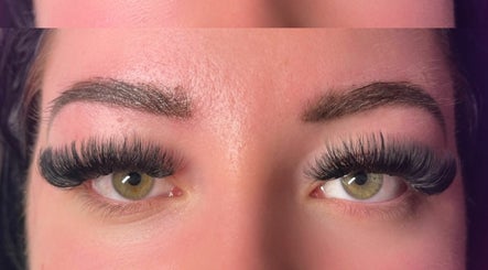 Lyss Lash and Beauty Co image 2
