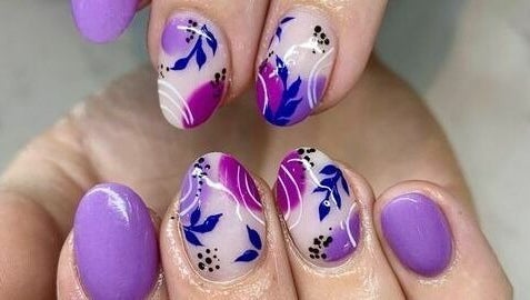 Luxx Nails & Spa image 1