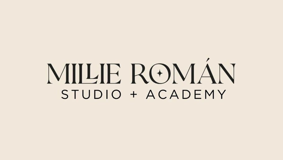 Millie Román Studio Bild 1