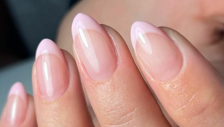 Noa Natural Nails image 1