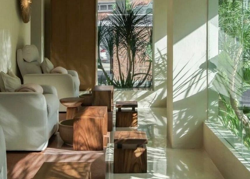 Relax in tranquil chairs at LYLA Beauty Lounge, Kuala Lumpur, Wilayah Persekutuan Kuala Lumpur, MY.