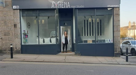 Athena Hair Studio, bild 3