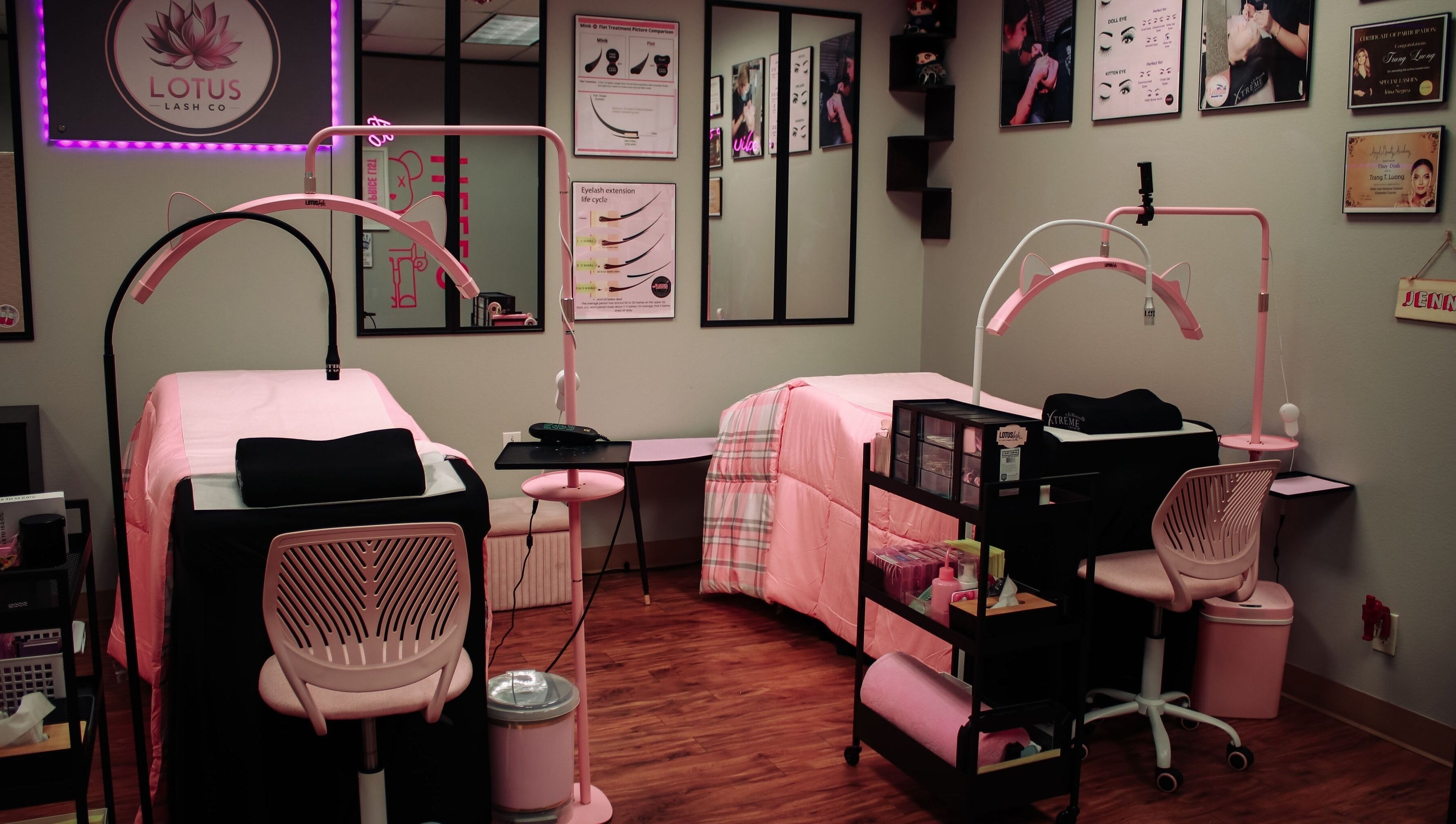 Interior of Lotus Lash Co in Stafford, Texas, US showcasing cozy lash extension workstations.