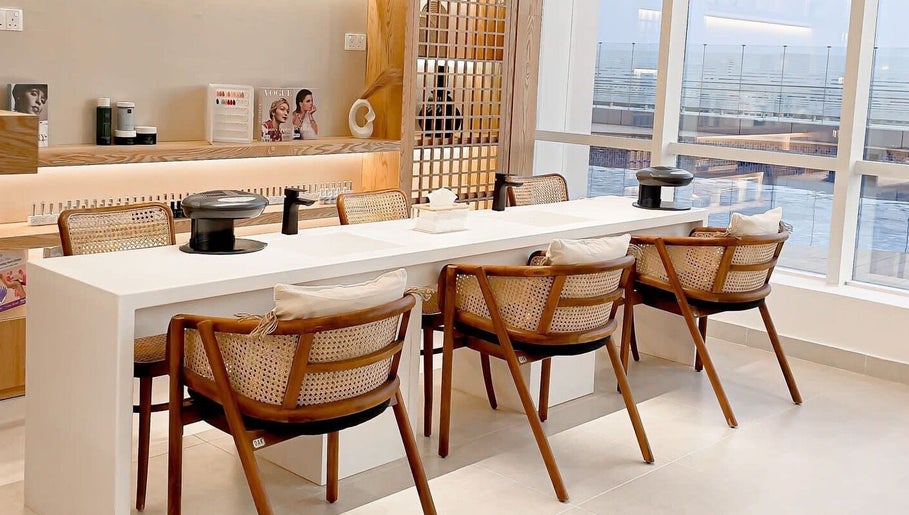 Chic nail salon at Tiara The Spa, الخبر, المنطقة الشرقية, SA. Modern chairs and bright ambiance.