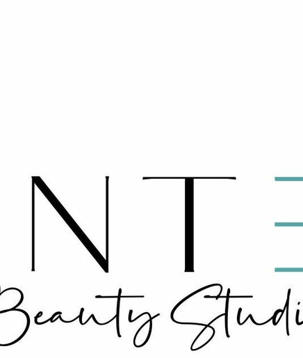 Tinted Beauty Studio imaginea 2