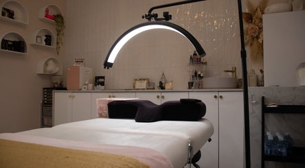 Reborn Lash Boutique's luxurious interior at Sanctuary Cove, Gold Coast, Queensland, AU featuring a lash bed.