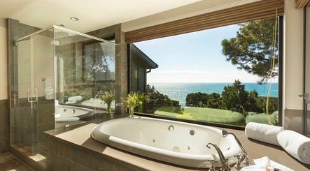 The Heritage House Resort and Spa