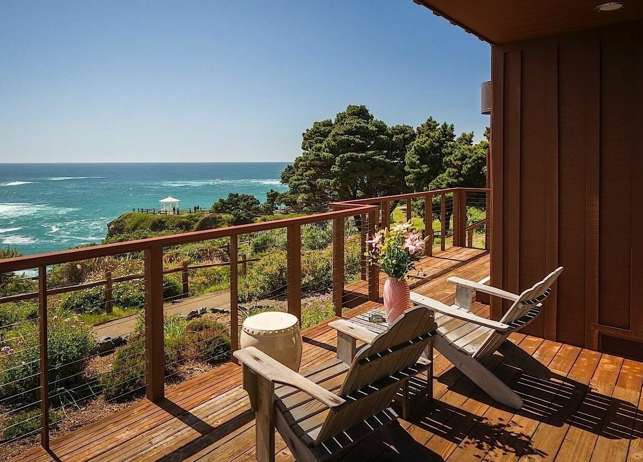 Tranquil ocean view from The Heritage House Resort and Spa deck, Little River, California, US.