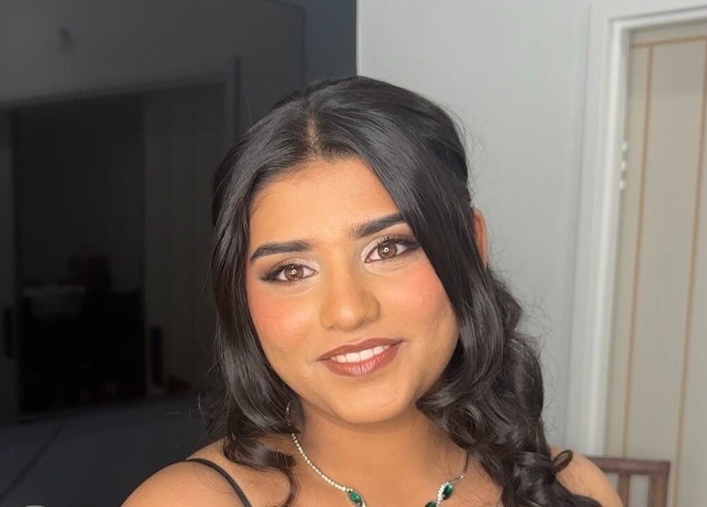 Client with elegant makeup at Shantelle Barry Hair & Makeup, Gordonvale, Queensland, AU.