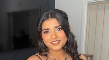 Client with elegant makeup at Shantelle Barry Hair & Makeup, Gordonvale, Queensland, AU.