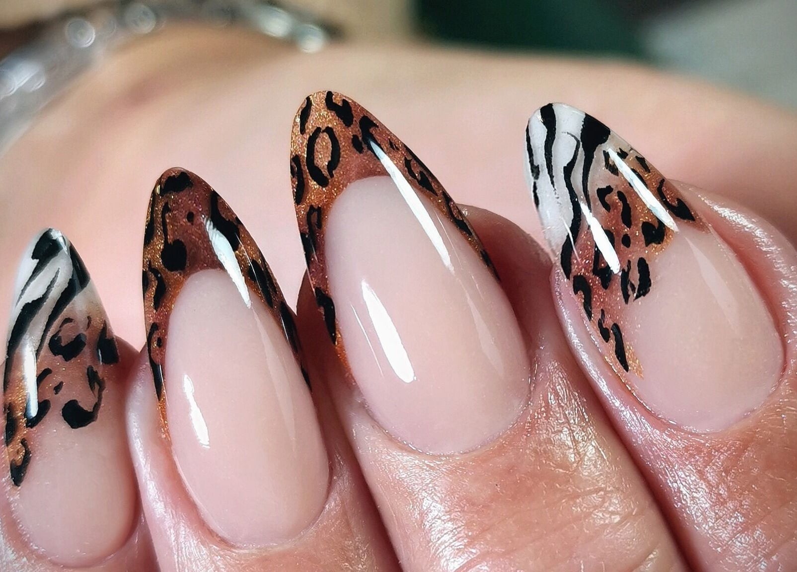 Leopard print nail design at Kerry Wright Nail Artist, Rotherham, England, GB. Chic and modern style.