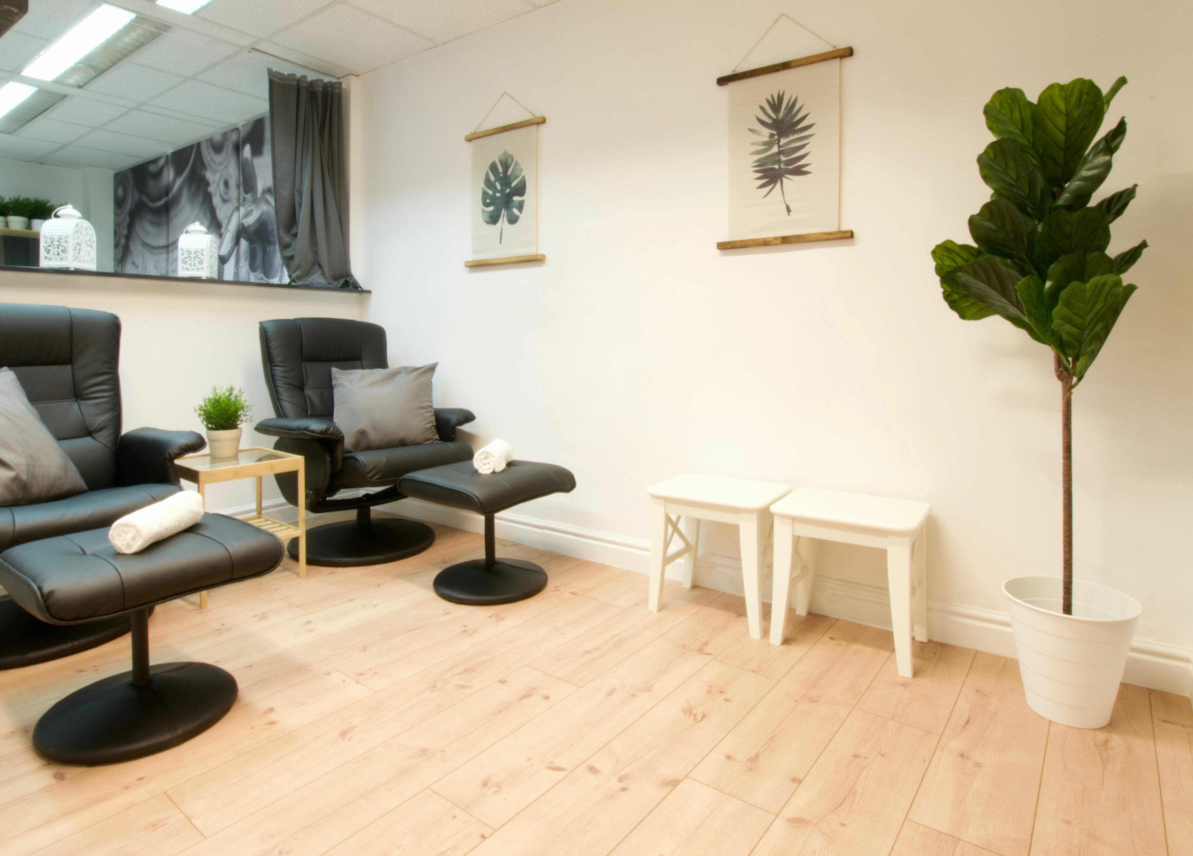 Relaxing lounge chairs in Thai 5 Budapest Thai Massage, Budapest, Magyar, HU offering a tranquil environment.