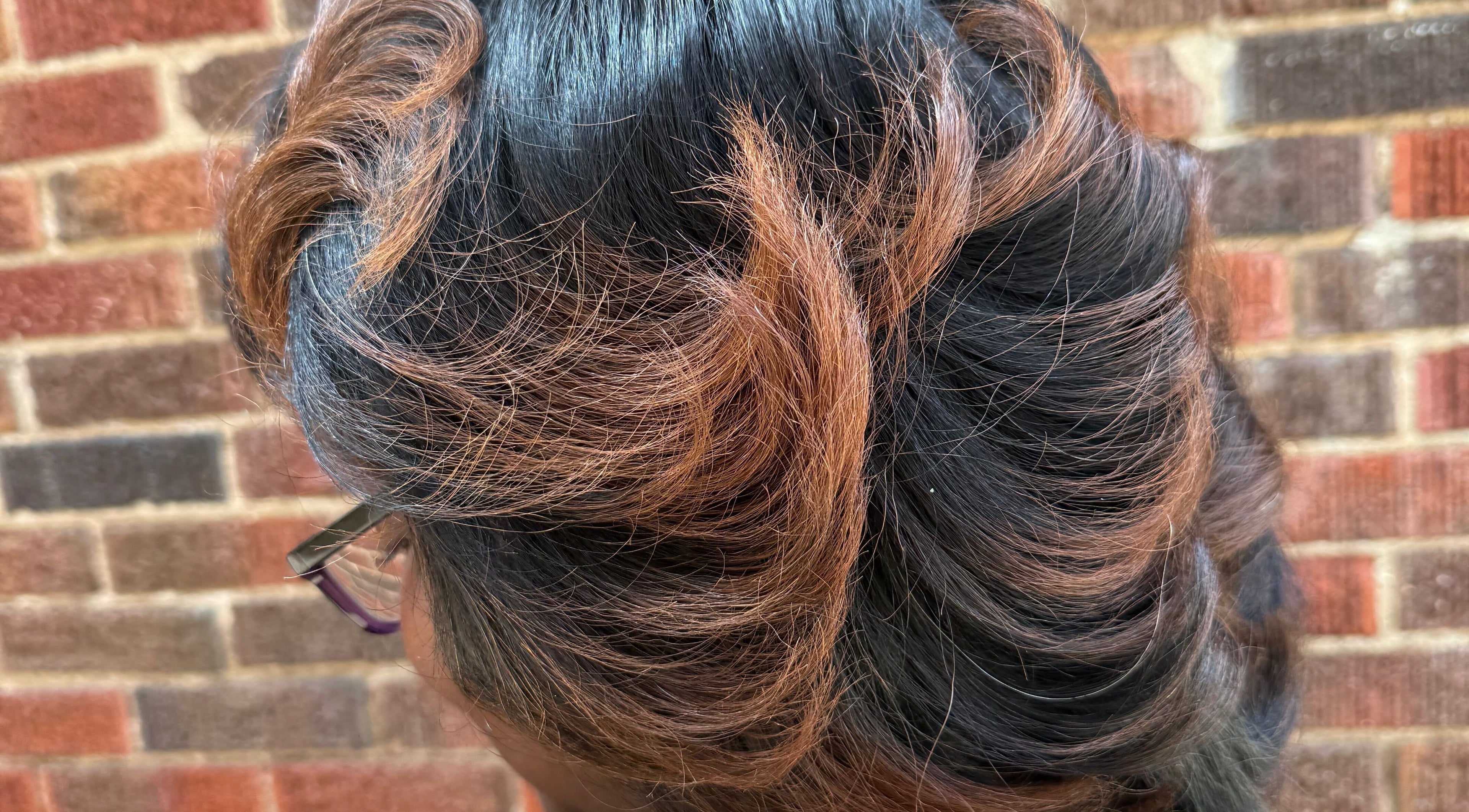 Stylish wavy hairstyle at 3570 Warrensville Center rd Shaker Heights oh 44122, Shaker Heights oh 44122, Ohio, US.