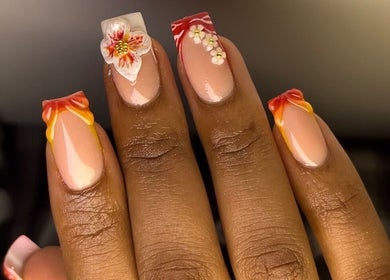 Elegant floral nail design at Ndawonde Beauty Boutique, Benoni, Gauteng, ZA.