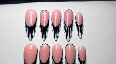 Intricate nail art design at Ndawonde Beauty Boutique, Benoni, Gauteng, ZA, showcasing precision and style.