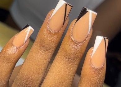 Stylish geometric nail art at Ndawonde Beauty Boutique, Benoni, Gauteng, ZA.