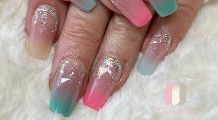 Tipi-Cool Nails image 3