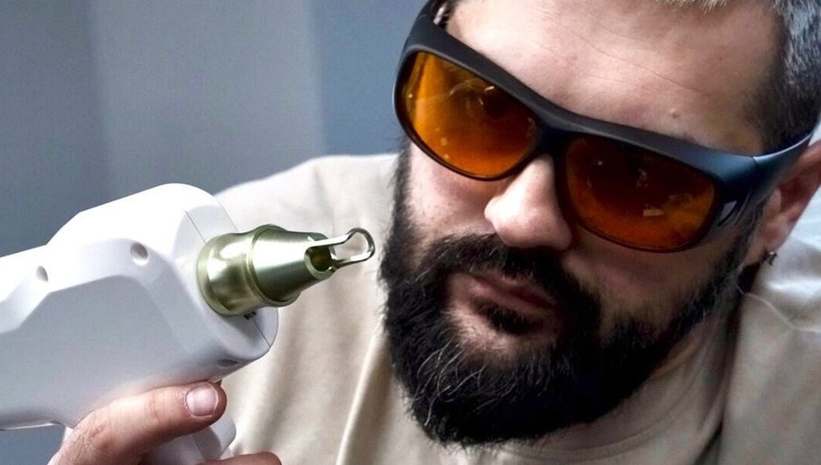 Hình ảnh 1 của TATTOO REMOVAL PRO