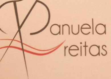 Logotipo do salão Manuela Freitas em Paredes, Porto, PT, representando sofisticação e beleza.