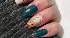 Elles Nails & Beauty imagem 2