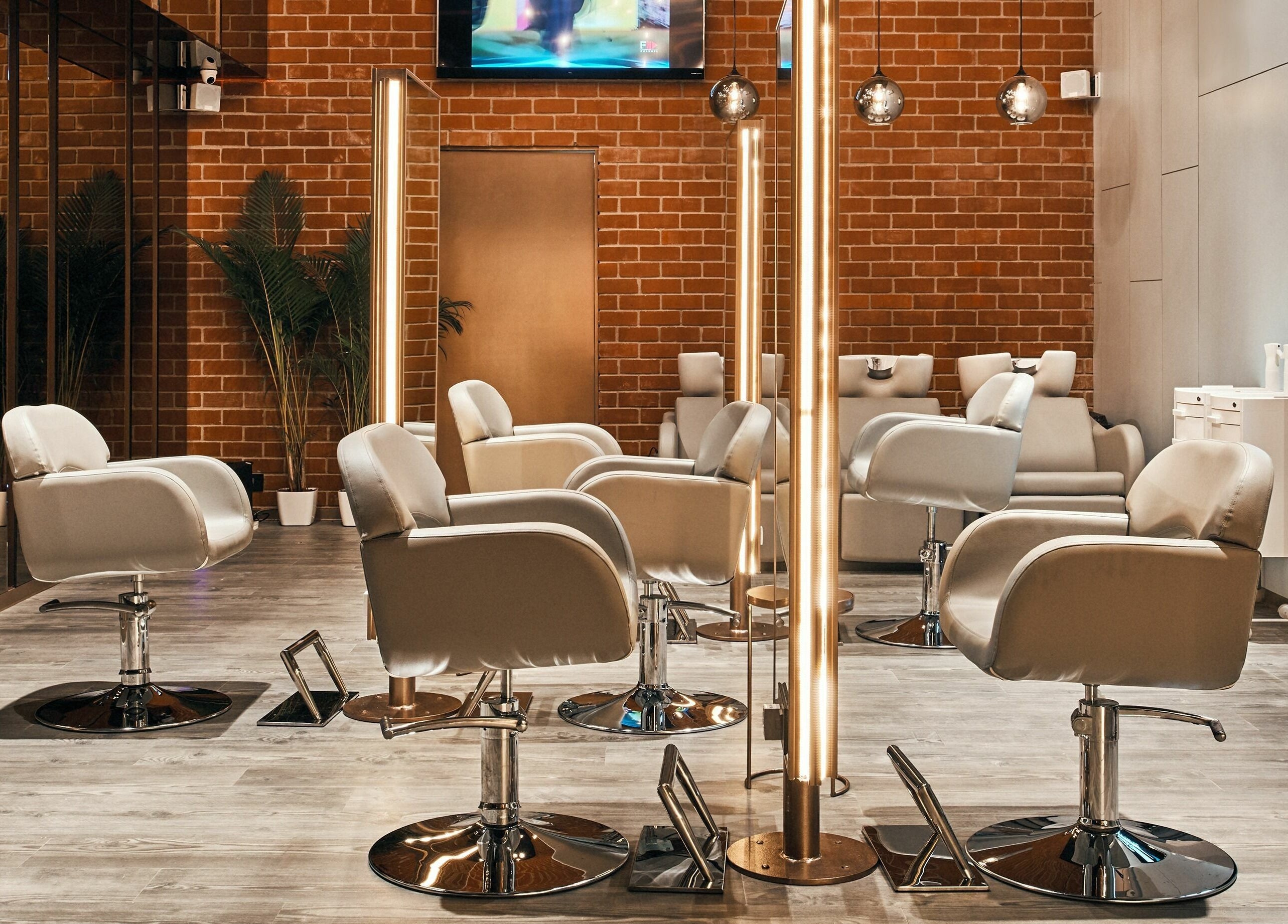 Modern salon chairs and mirrors at Blown - Salon - Vittal Mallya Road, Bangalore, Karnataka, IN.