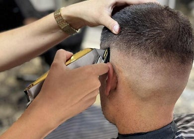 Férfi hajvágás Giallo. Szalon & Barber Shop - KISKUNHALAS, Kiskunhalas, HU szalonban.