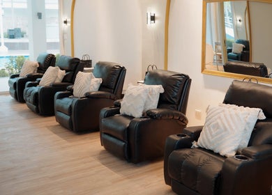 Luxurious reclining chairs at NEW Lounge Boracay, Aklan, PH offer a serene space for relaxation.
