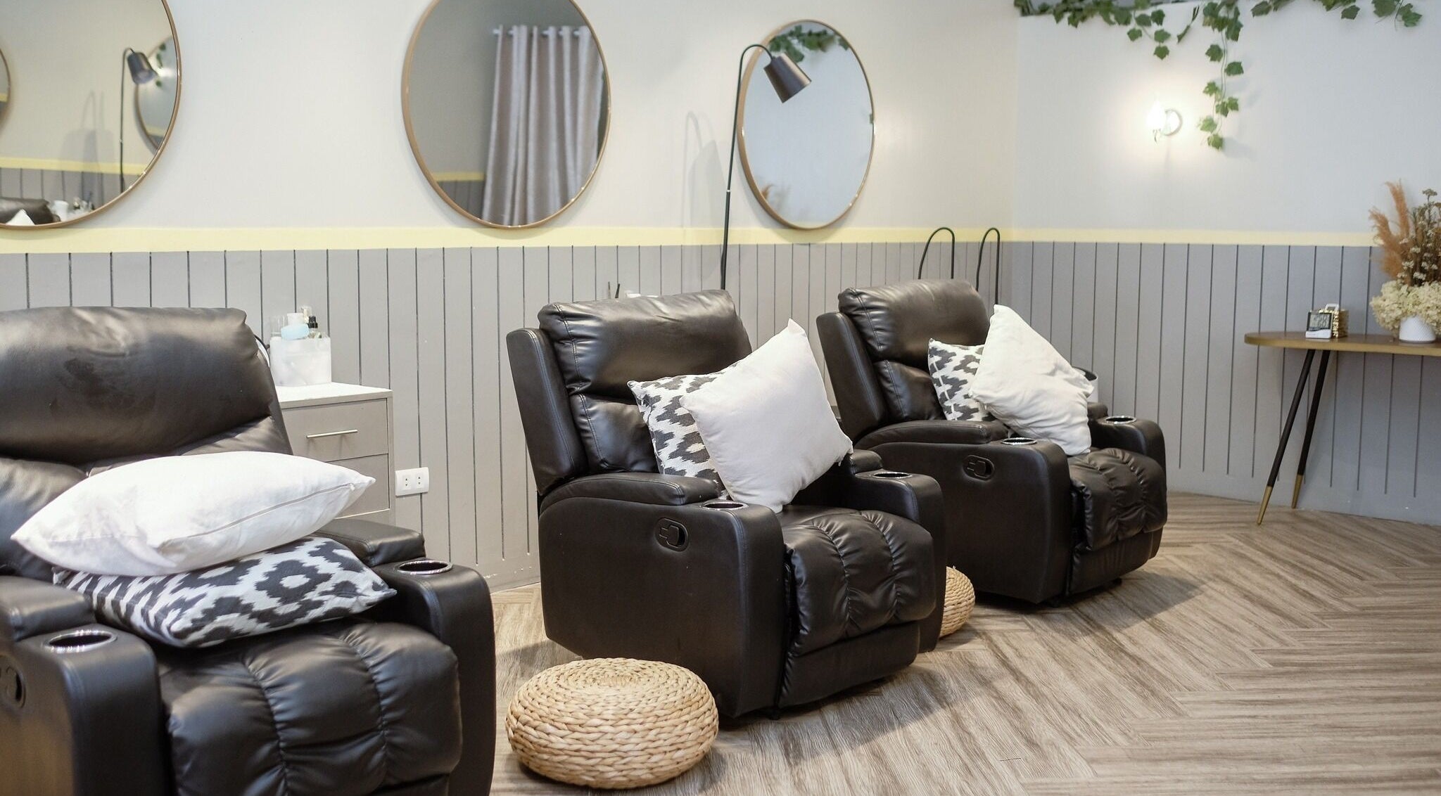 Luxurious massage chairs at NEW Lounge Cebu, Cebu, PH create a serene spa ambiance with stylish decor.