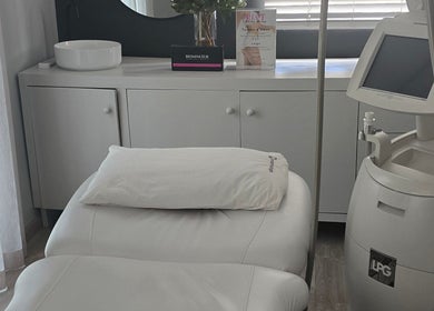 Modern LPG machine in Endermologie & Slimming, SOMERSET WEST, Western Cape, ZA.