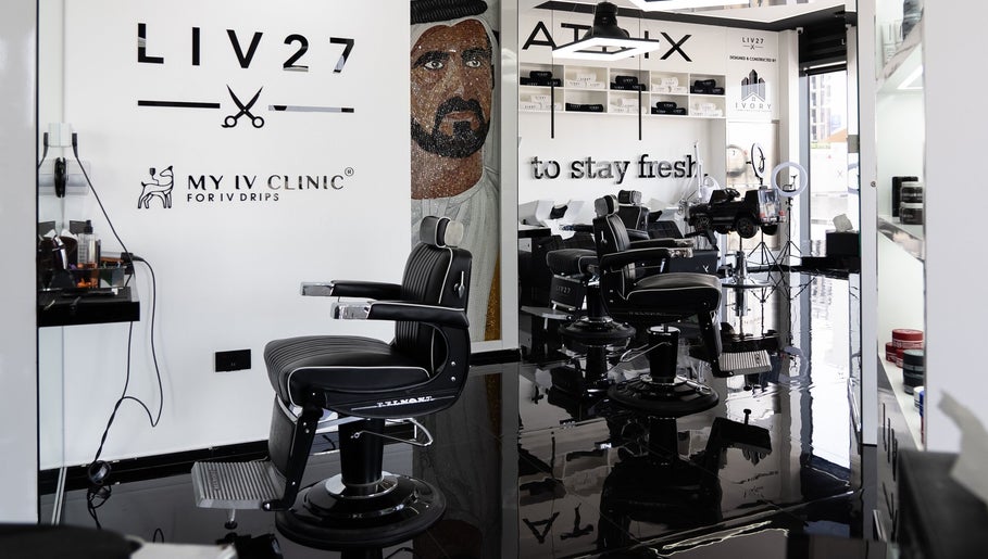 LIV27 - Al Barsha Branch, bild 1